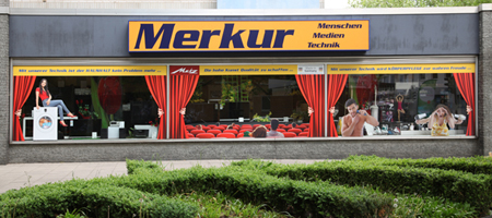 merkur_front_200x450px.jpg